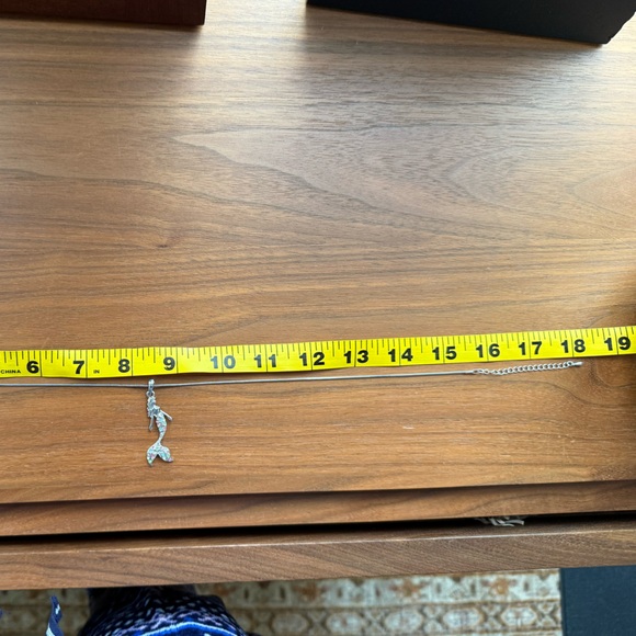 Mermaid Pendant Necklace with Multicolor Crystals and Adjustable length - Picture 7 of 8